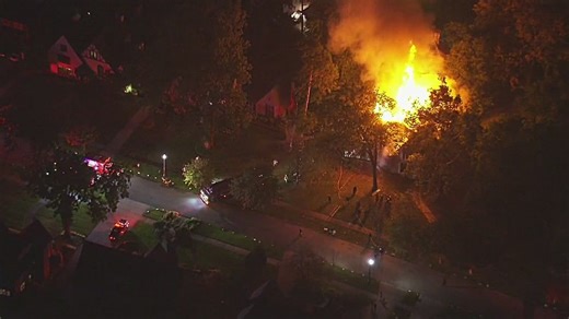 Crews battle large Detroit house fire