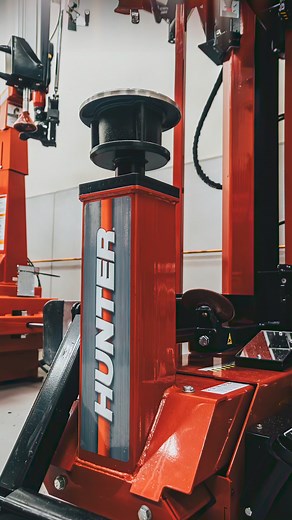 Have you experienced the Hunter Maverick®? Gain complete authority in the tire changing process. Schedule your demo today: https://www.hunter.com/contact/ | Hunter Engineering Company