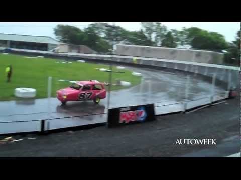 Onchan Raceway stock car races - Autoweek at the track