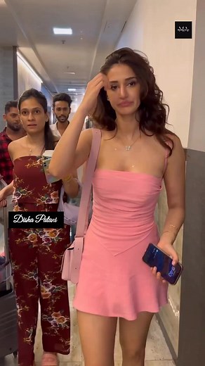 15K views · 246 reactions | Beautiful Disha Patani  #dishapatani #viral #tigershroff #beautiful | Viral Celebrity | Facebook