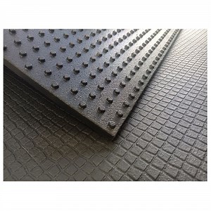 [Hot Item] Eco Friendly Diamond Cattle Mat 19mm