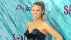 Jude Law’s Daughter Iris, 15, Models for Teen Vogue