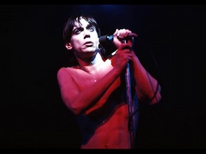 Iggy Pop - Lust for Life - Passenger - Live 1977 at the Manchester Apollo 1080