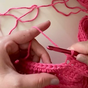 Looking for a versatile ribbed fabric? HDC BLO makes a great mindless stitch pattern for easy multi-tasking. Grab Lily Sugar'n Cream yarn to get started: https://bit.ly/3tloh68 | Yarnspirations