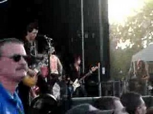 Buckcherry--Crazy Bitch