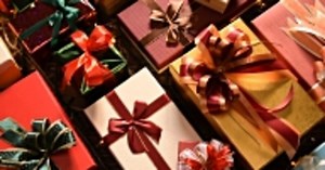 What time do metro Atlanta malls open on Black Friday?