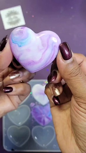 1.8K views · 67 reactions | Gorgeous resin marble hearts 懶 by LiaDia Designs !! #resin #resinart #resinmolds #resinmold #resintutorial #resinvideo #demolding #shopresinmolds #resinheart #epoxy #epoxyresin #resinhearts #resinartwork #resincraft #resincrafts #siliconemold #Siliconemolds | Shop Resin Molds | Facebook