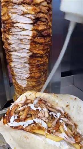 Perfect Saudi Shawarma #Kebabs #sandyford #dublin #kebab #perfectkebab #kebabsdoneperfect #ireland #monkstown #food #monkstown #dunlaoghaire #shawarma #halal | TunaTuni Funtime
