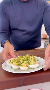 Last chance to vote for the @qvc Customer Choice Food Awards!!! Thank you for all your support. We are honored to be recognized among so many amazing products at QVC. Link in bio to cast your vote for the two items below! - Casa de la Luna Reserva Chardonnay: Best Wine - Balsamic Glazes: Best Condiment (Shown here) Recipe: Mayo, Dijon, Chives, Smoked Paprika, Salt, Tabasco, Shallots, Zakarian Balsamic Truffle Glaze #egg #deviledegg #eggrecipe #eggappetizer #recipe #easyrecipe #yum #sogood #eggs 