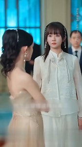 18K views · 169 reactions | Cô gái ăn hôi hào quang nhà hào môn lại chê thiên kim tiểu thư nhà quê kém sáng hơn mình và cái kết | Kago Review | Facebook