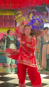 Yumna's new favorite desi dance number from her upcoming coming movie “Nayab” 💥 #YumnaZaidi #Nayab | GlamourFist