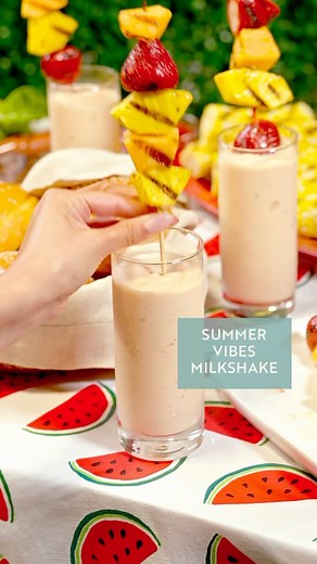 Hot grills, good chills! Shake up your backyard BBQ with this rich, creamy Promised Land Dairy milkshake recipe. ✨ For an extra entry in our weekly Milkshake Summer giveaway: 1. Make this milkshake 2. Share a photo or video of it 3. Tag us in your post with the hashtag #milkshakesummersweepstakes so we can see 4. Make sure you entered our “Backyard BBQ” giveaway post in our profile | Promised Land Dairy