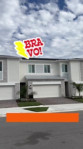 2.1K views · 218 reactions | 朗 Vem comigo conhecer a cidade de Davenport no central Flórida próxima a Orlando 殺 #suacorretoranaflorida #casalinarealty #construcaonovaemorlando #morarproximoaDisney #morarnaflorida #moraremorlando #oportunidade | Cultura USA | Facebook