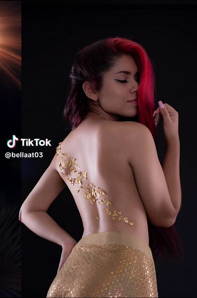 Bella T on TikTok