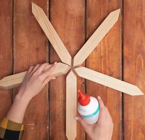 Des bricolages en bois étonnants et si faciles à répéter ! | Brico Sympa