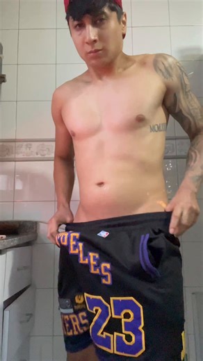 RT @alewilliams_: Do you want to play with me?💦