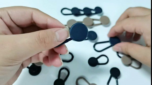 Button Extenders for Jeans, DanziX No Sewing Pants Waistband Extension,18PCS Pant Waist Extenders for Women Men-Black, Blue, Khaki