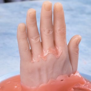 679K views · 298 reactions | DIY phone case to capture every moment together! | 5-Minute MAGIC | Facebook