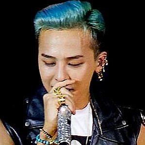 G Dragon Girlfriend 2026: Dating History & Exes - CelebsCouples