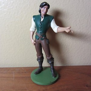 Disney Tangled Eugene Flynn Rider smolder PVC figure (T428)