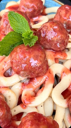🍝✨ Breakfast Spaghetti & Meatballs?! YES, PLEASE! ✨🍝 Put a super fun sweet twist on a classic with this epic brunch creation! 🔥 ✅ Squirt pancake batter into fun squiggles on the Traeger Flatrock to make fluffy “spaghetti.” ✅ Grill up maple sausage “meatballs” until golden and juicy. ✅ Simmer a dreamy sauce with strawberry jam syrup for the perfect drizzle. Pile it all together and BOOM—your new fun favorite breakfast is served! 🍓🥞 🙌🏻🙌🏻🙌🏻 Perfect for Kids and Adults both. . . . . . . .