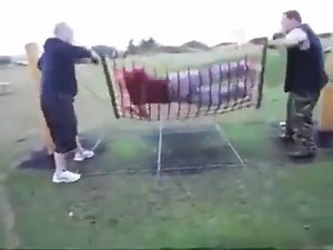 Extreme hammock spinning! | On vines