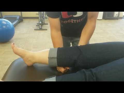 Lelli test / Lever sign for ACL tear