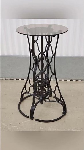 Ideas for small tables made with sewing machines 💫💯.