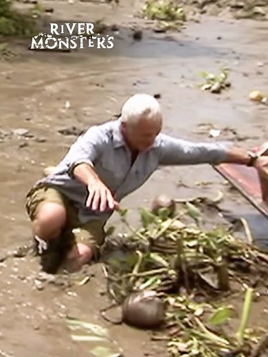 Catching a Giant Stingray with Jeremy Wade