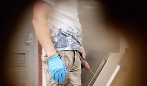 ntucky roadstop urinal spy