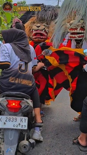 Barongan Penggoda Cewek Beraksi