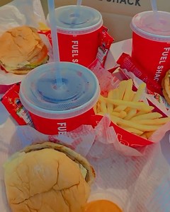 You've got to have a Fuel Shack burger with some of our saucy, spicy panggang sauce. Dine in or launch your GrabFood or FoodPanda now and order away! For more information: https://fuelshack.com.my #fuelshack #fuelshacksignature #eatdrink #Malaysia #burger #patties #beefburger #lambburger #chickenburger #online #delivery | Fuel Shack