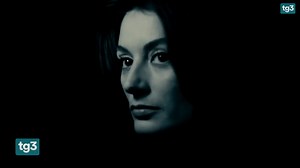 Addio ad Anouk Aimee È morta a 92 anni Anouk Aimee, icona del cinema della Nouvelle Vague. Con Mastroianni nella "Dolce vita" di Fellini, indimenticabile in "Un uomo una donna" di Lelouche, lavorò con Bertolucci e Bellocchio. Elisabetta Margonari per il Tg3 delle 19 del 18 giugno 2024 | Tg3