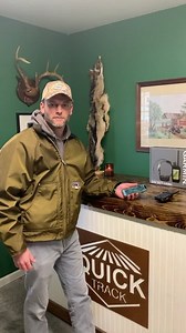 Checkout how to use the Alpha 200i and be able to track with your phone. #quicktrackoutdoors | Quick Track