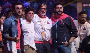 Pro Kabaddi League 2016 Season 4: Shah Rukh Khan, Ranbir Kapoor, Amitabh Bachchan & Abhishek Bachchan captured in one frame!