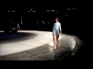 Alvarez unveils new creations at Colombia fashion week