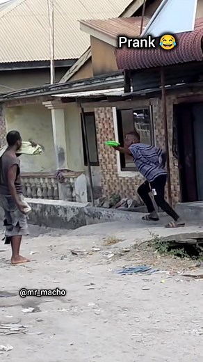 Ukisikia utaacha ndala ndo hii sasa 😂😂😂😂😂😂😂 #pranks #prankvideo #prank #prankwars #prankster