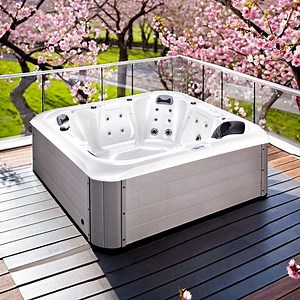 [Hot Item] Premium Outdoor Acrylic Hot Tub with Balboa Control and Jets