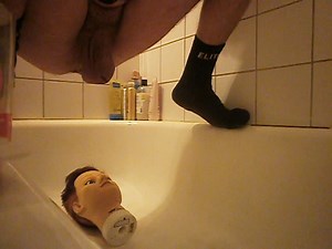 feeding a dummy head