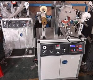 [Hot Item] Semi Auto Heat Stamping Machine Stamp on The Abnormal Bottle Caps