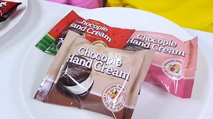 Edible Makeup Chocolate Lipstick Challenge DONA #mukbang #foodchallenge #asmrvideo | DONA English