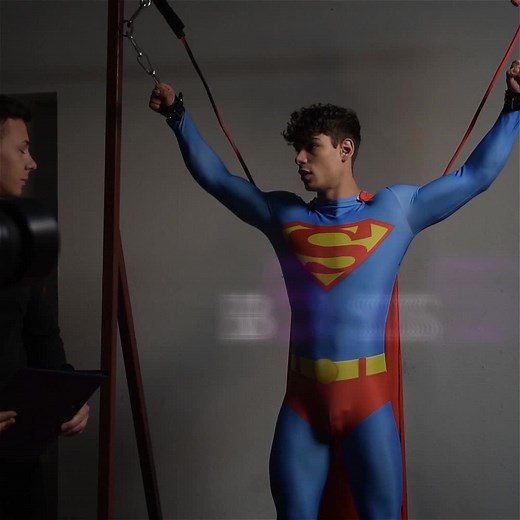 Escena Impactante de Acción en ABS ART Studio