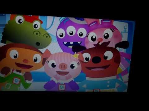 Astroblast crew meet Chica