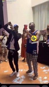 Bisa brought bottles 🍾 and the cash de flow Medikal’s birthday house party is a whole vibe | Ghkwaku