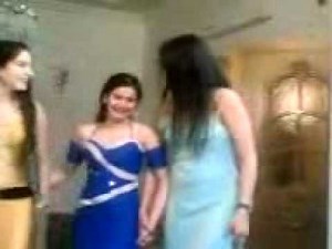 Yemen Girls Dance