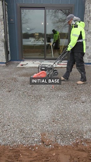 91K views · 381 reactions | One of the benefits of open graded base 直 • Get signed up at hardscapementor.com then download our app! 怜 • #hardscapetraining #hardscape #hardscaping #flagstone #hardscapedesign #patio #pavers #outdoorliving #construction #build #hardscapementor #outdoorpatio #patiodesign #patiolife #diy #contractor #contractorlife #bluecollar #landscaping #landscape #yard #backyard #outdoorlivingspace | Hardscape Mentor | Facebook