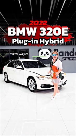 BMW 330e Sport Plug-in Hybrid จดทะเบียนปี2022 สีขาว เบาะสีแดง รถสวยมีเสน่ห์ รับประกันราคาดีที่สุดในตลาด รับประกันซ่อมศูนย์ 2 ปี หรือ ระยะทาง 70,000 กม. ราคา 559,000 บาท ฟรีดาวน์ ผ่อนเริ่มต้น 10,xxx 84 เดือน* รายละเอียดรถเพิ่มเติม -เลขไมล์ 128,816 km. สนใจรีบหน่อยนะคะ รถสวย ราคาดี 📞 ติดต่อสอบถามเพิ่มเติมได้ที่: 064-223-1144 💬 Line ID: @pandaspeed หรือคลิก: https://lin.ee/3eVKidz 📍 นัดดูรถได้ที่: Panda Speed ถ. ศรีนครินทร์ แขวง พัฒนาการ เขตสวนหลวง กรุงเทพมหานคร 10250 #BMW #BMW330e #PlugInHybrid