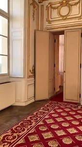 A whistle stop tour of the Palace of Versailles in Paris. © Instagram @chateauversailles | British Vogue