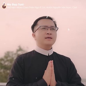 2.8K views · 27 reactions | Mẹ Maria đẹp tươi như bình minh chiếu rạng ngời. Vầng trăng lung linh màn đêm, so với Mẹ còn kém xa. Con thành tâm kính mừng Mẹ, mừng Mẹ đầy ơn phúc. Lòng khiết trinh như huệ thắm xinh muôn đời hiển vinh. | Phê Rô Trịnh Phong | Facebook