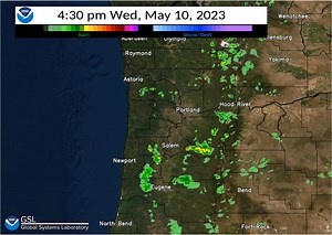 📡 5:40 radar update: Showers & thunderstorms are forming over the Coast Range & Cascades this evening. A few cells may make it into the valley, including the Portland & Vancouver metro areas. Lightning, brief heavy rain, & small hail are possible with these cells. | US National Weather Service Portland Oregon